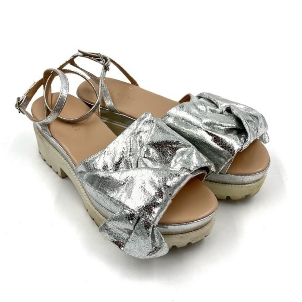 ASOS Coco Wren Silver Bow 90’s Platform Heel Sandals US Size 8